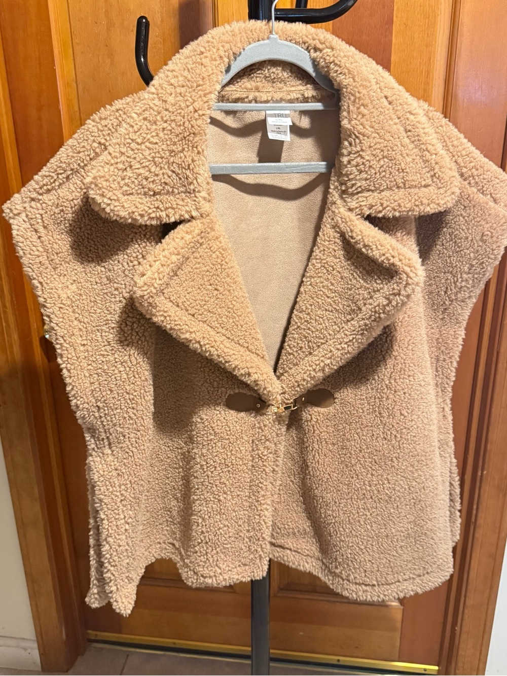 Time and Tru Camel Teddy Sherpa Jacket Vest